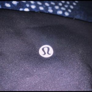 Lululemon in movement tights